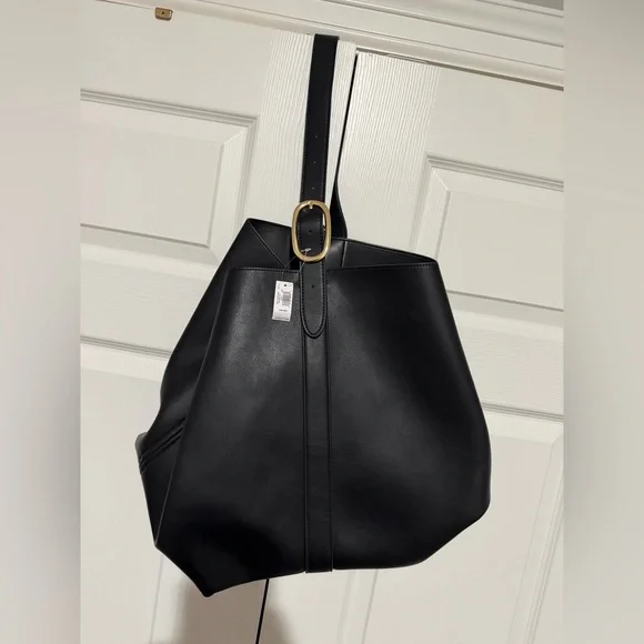 Old Navy Large Carrie Tote Bag - Picture 4 of 6